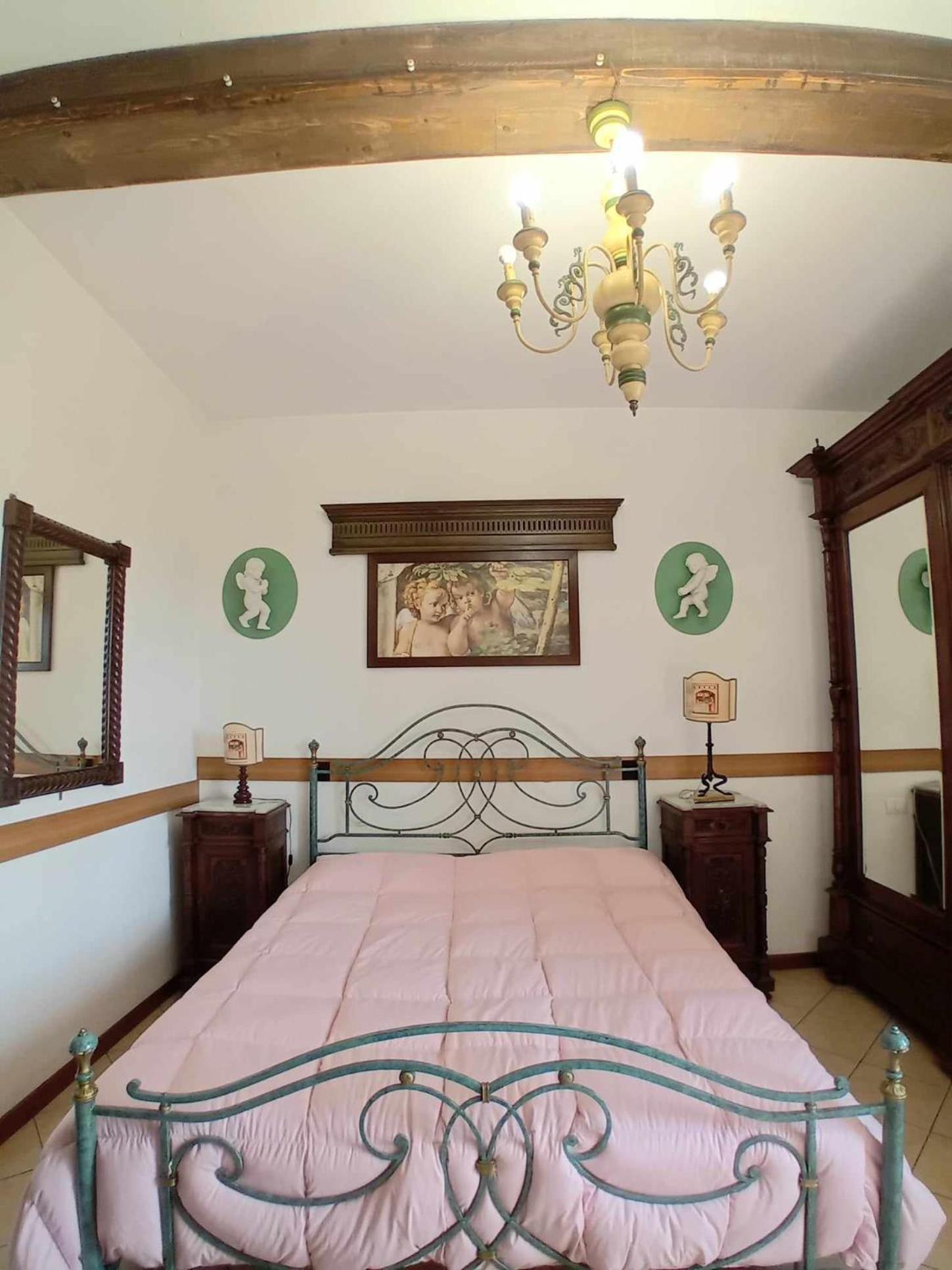 Casa Serafina Trilocale Con Arredi D'Arte E Parcheggio Privato 奥维多 外观 照片
