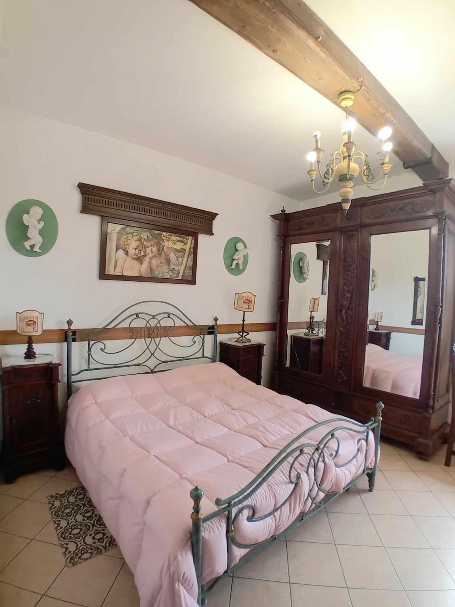 Casa Serafina Trilocale Con Arredi D'Arte E Parcheggio Privato 奥维多 外观 照片